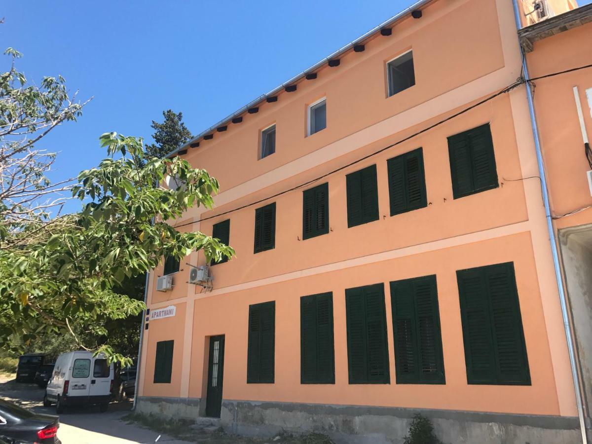 Apartment Bilo Omiš Exterior foto