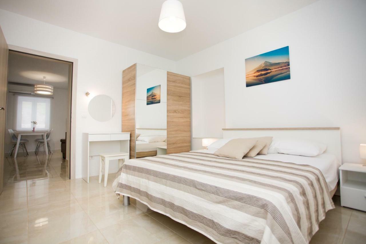 Apartment Bilo Omiš Exterior foto